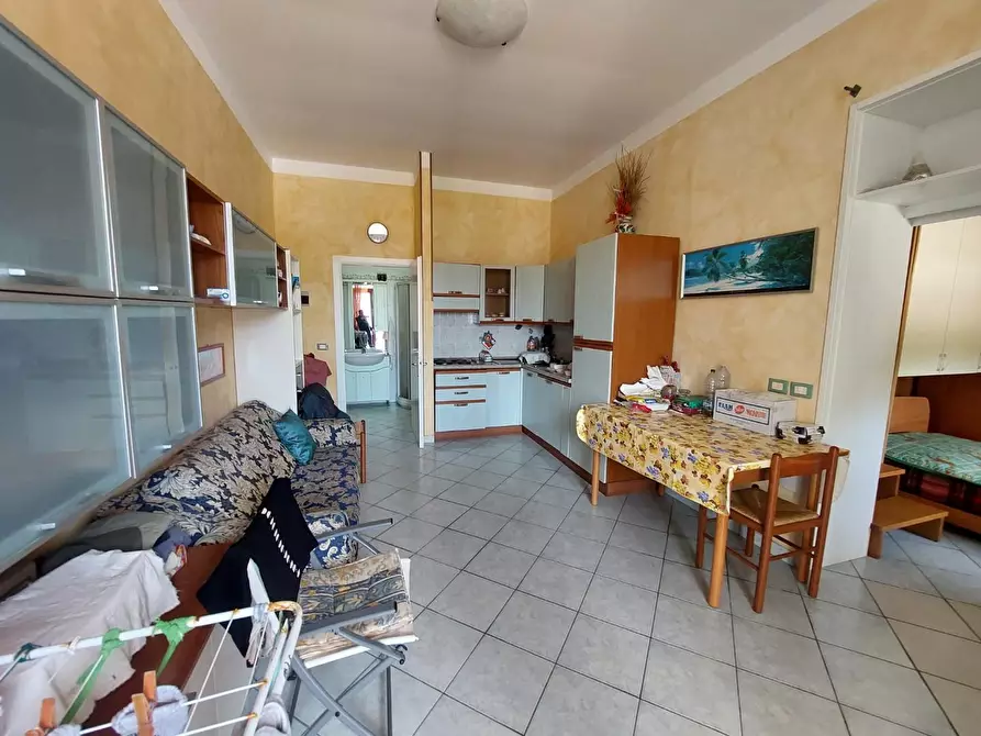 Immagine 5 di Appartamento in vendita  a Pisa