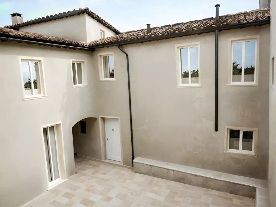 Immagine 8 di Appartamento in vendita  a Gambassi Terme