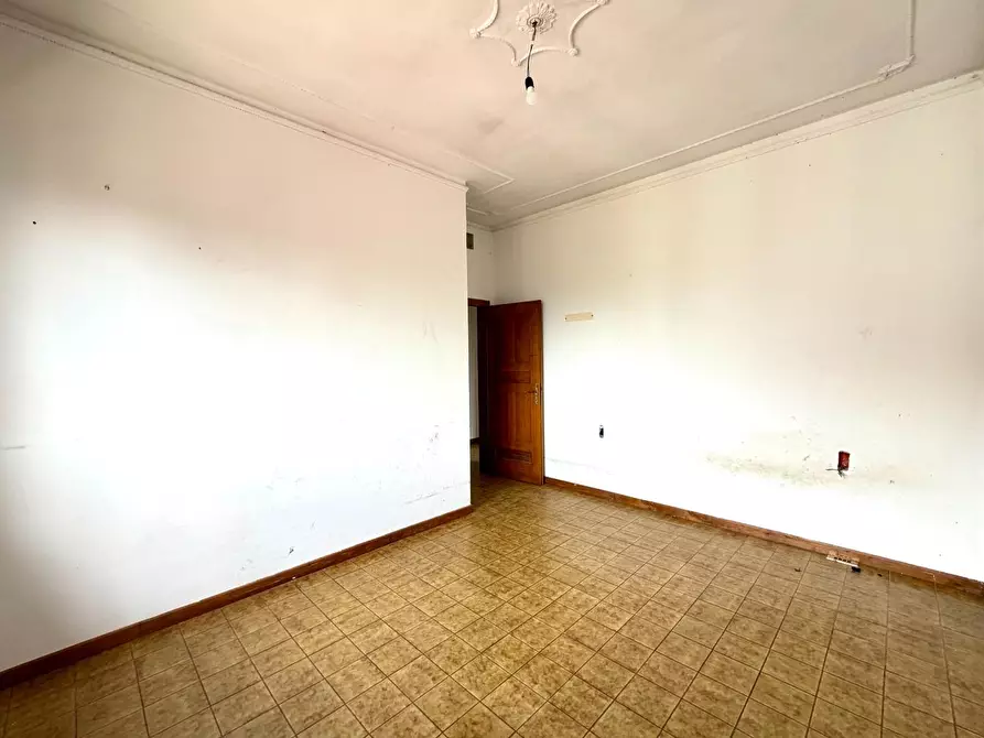 Immagine 17 di Villa in vendita  a Capannori