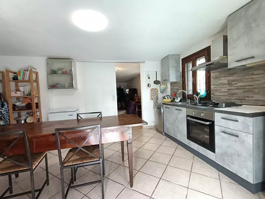 Immagine 36 di Casa bifamiliare in vendita  a Pisa
