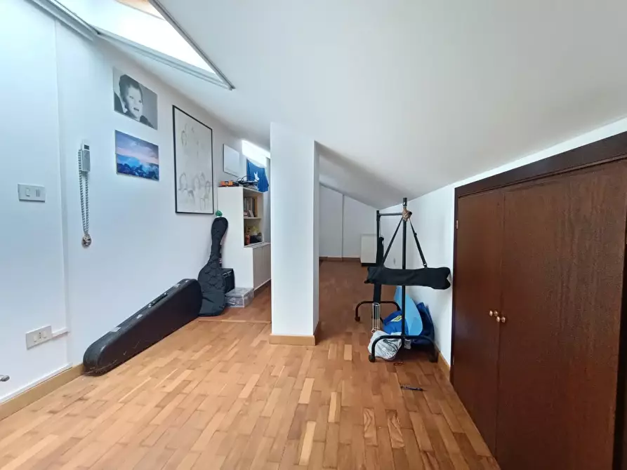 Immagine 35 di Casa bifamiliare in vendita  a Pisa