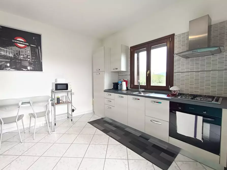 Immagine 18 di Casa bifamiliare in vendita  a Pisa