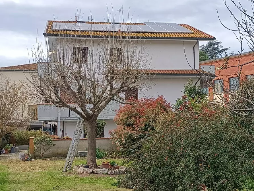 Immagine 3 di Casa bifamiliare in vendita  a Pisa