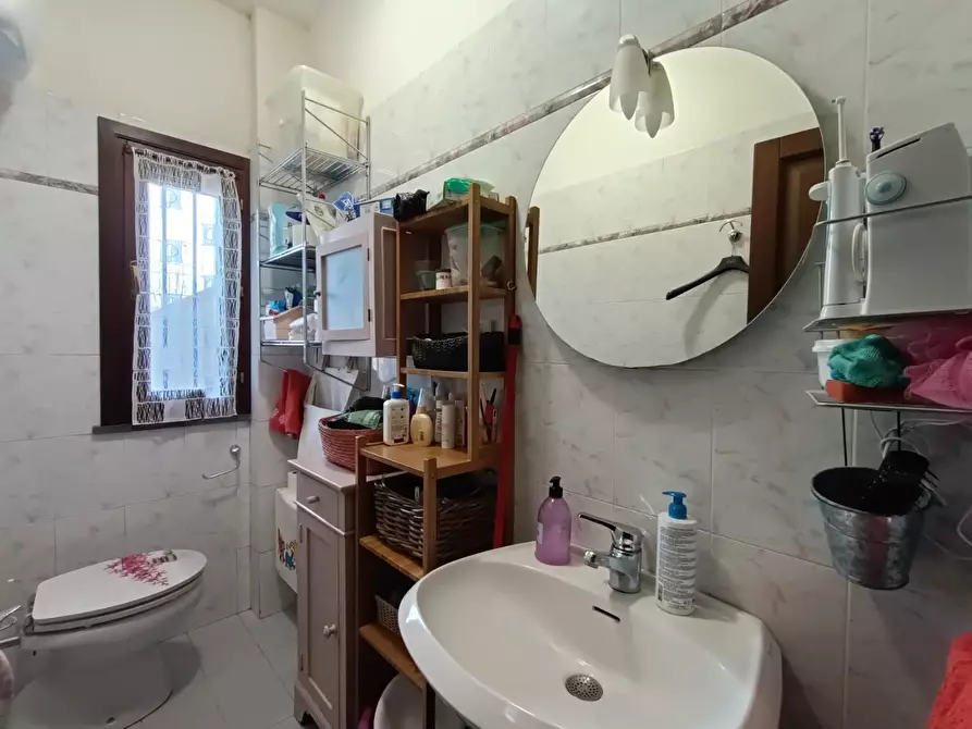 Immagine 13 di Casa bifamiliare in vendita  a Pisa