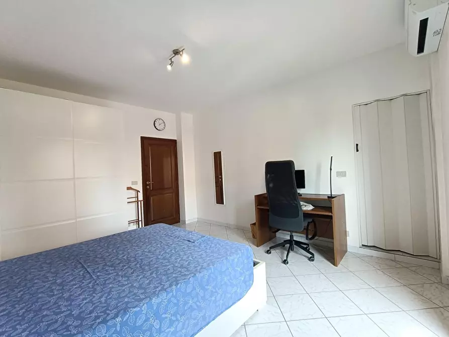 Immagine 24 di Casa bifamiliare in vendita  a Pisa