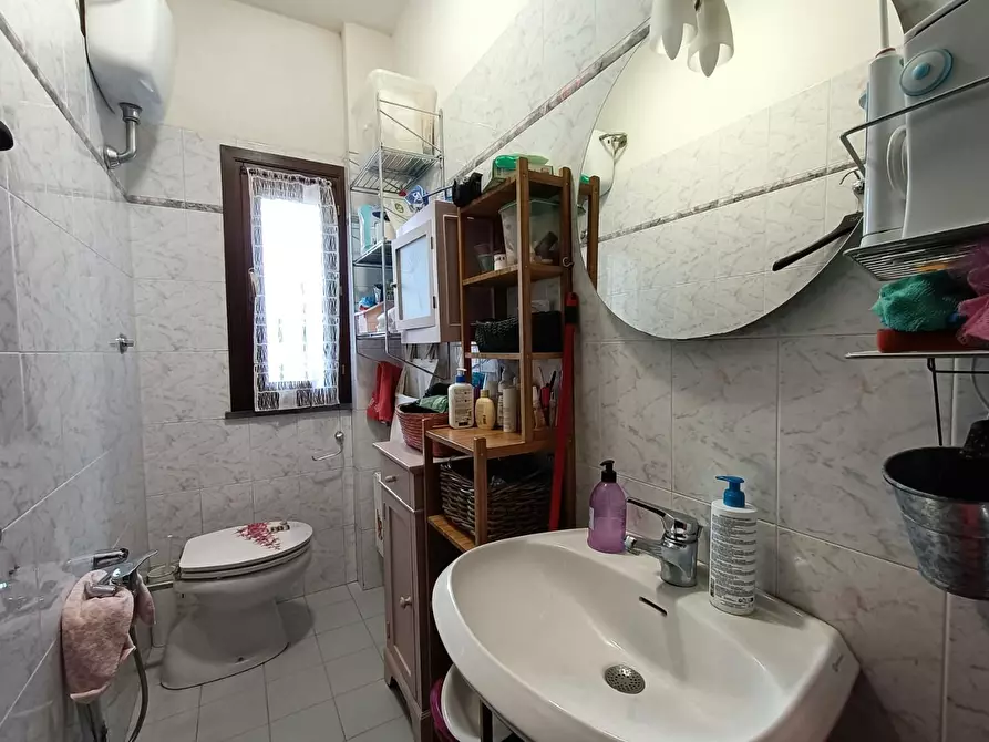 Immagine 12 di Casa bifamiliare in vendita  a Pisa