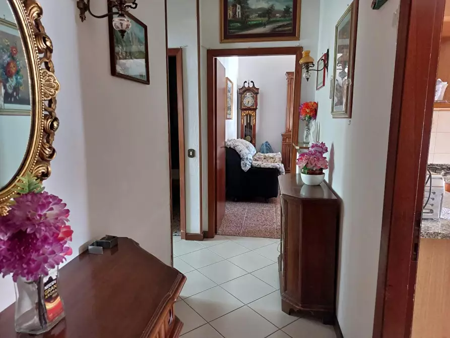 Immagine 14 di Appartamento in vendita  a Empoli