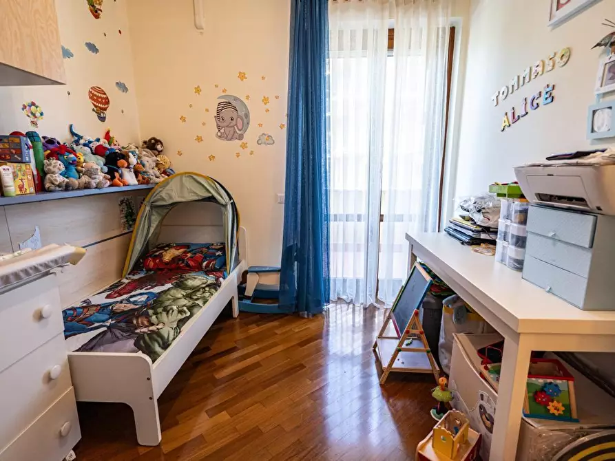 Immagine 14 di Villetta a schiera in vendita  a Massa
