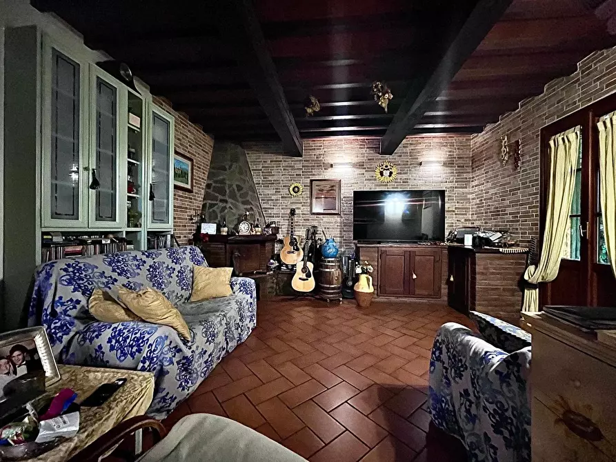 Immagine 8 di Casa indipendente in vendita  a Empoli
