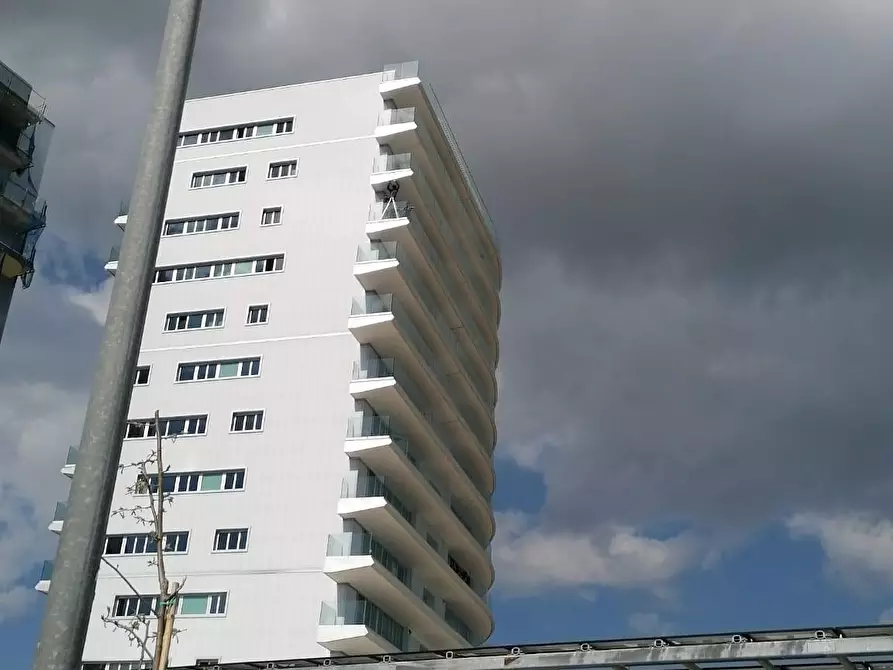 Immagine 2 di Appartamento in vendita  a Pisa