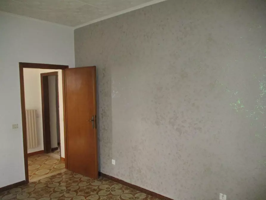 Immagine 12 di Appartamento in vendita  a Santa Maria A Monte