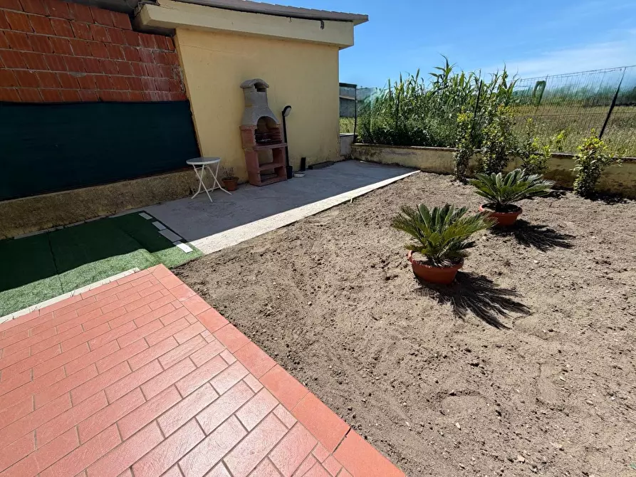 Immagine 30 di Villetta a schiera in vendita  a Massa