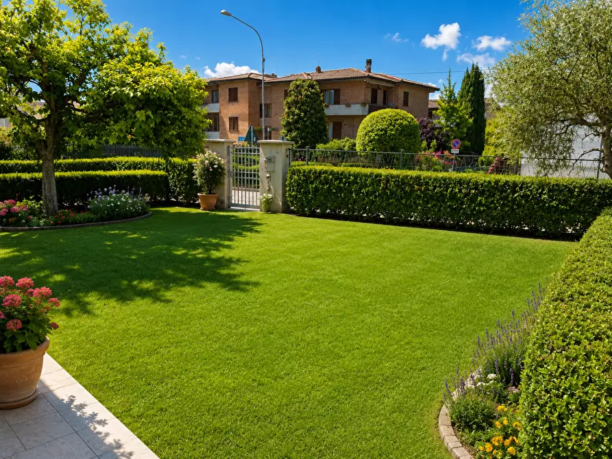 Immagine 1 di Appartamento in vendita  a Colle Di Val D'elsa