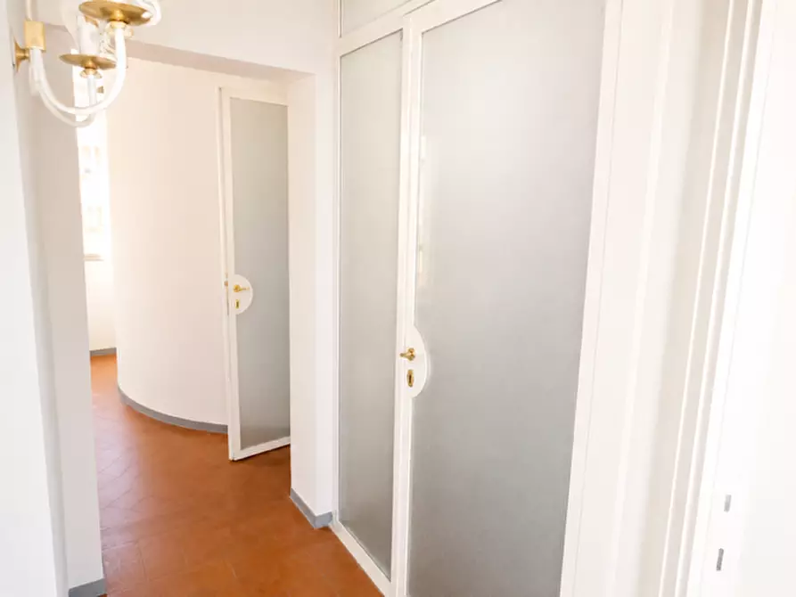 Immagine 8 di Appartamento in affitto  a Pisa