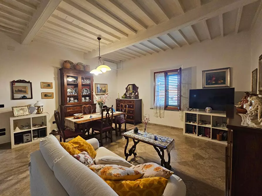 Immagine 3 di Porzione di casa in vendita  a Collesalvetti
