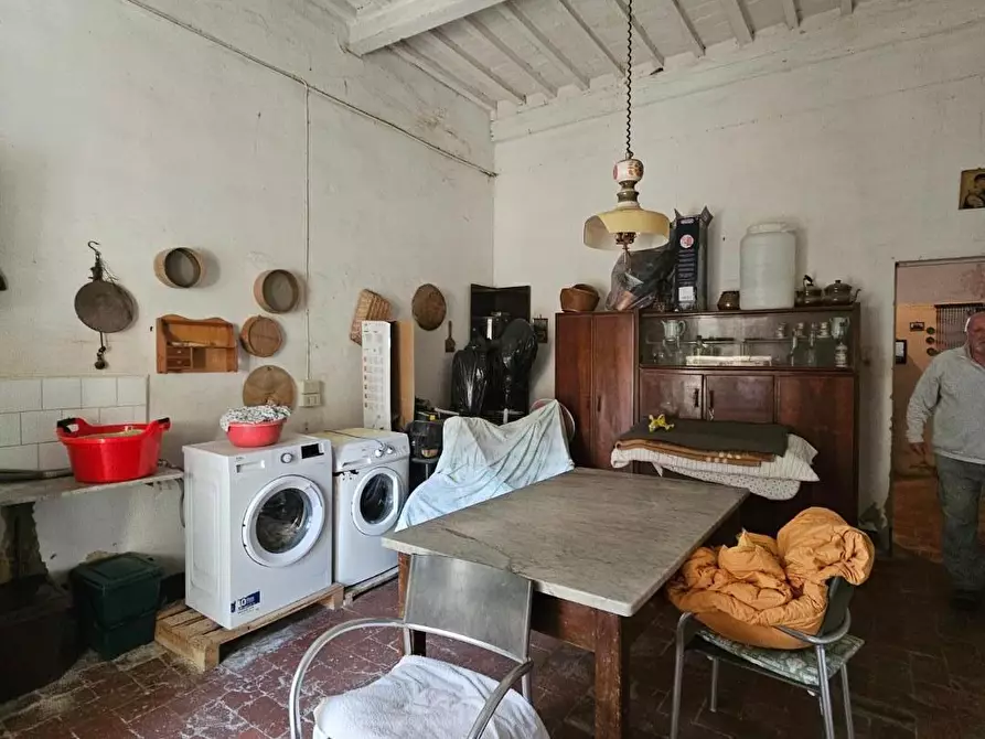 Immagine 14 di Porzione di casa in vendita  a Collesalvetti