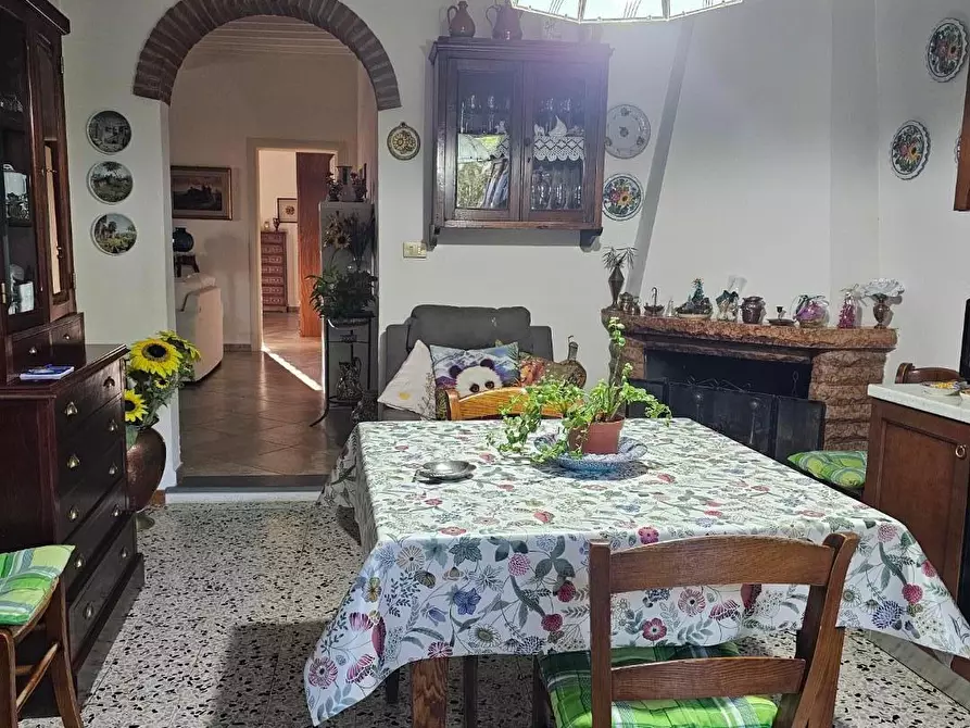 Immagine 5 di Porzione di casa in vendita  a Collesalvetti