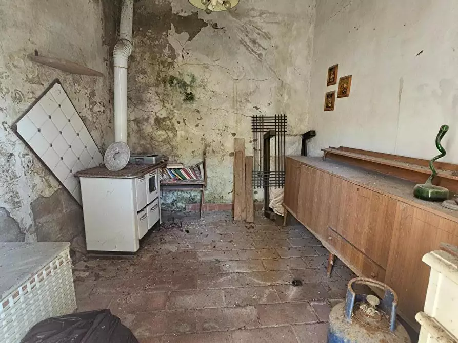 Immagine 21 di Porzione di casa in vendita  a Collesalvetti