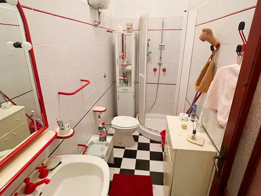 Immagine 16 di Casa indipendente in vendita  a Vicopisano