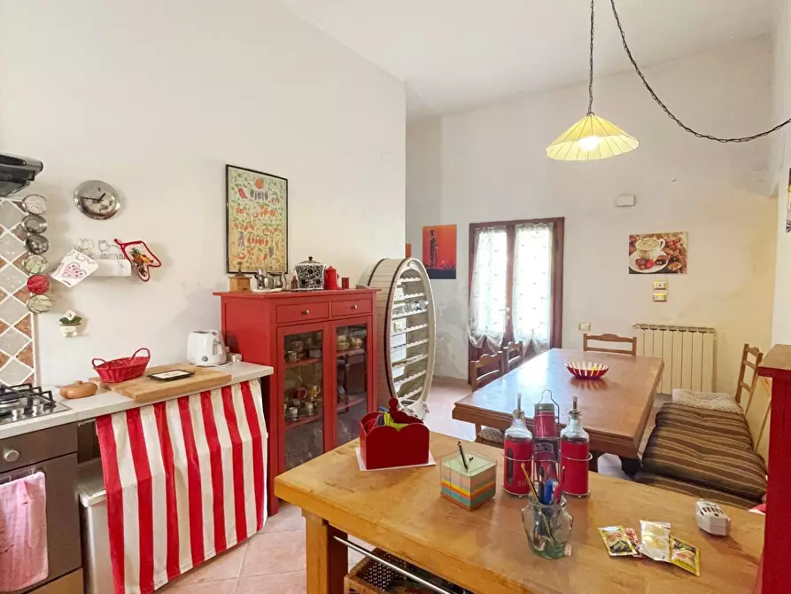 Immagine 4 di Casa indipendente in vendita  a Vicopisano