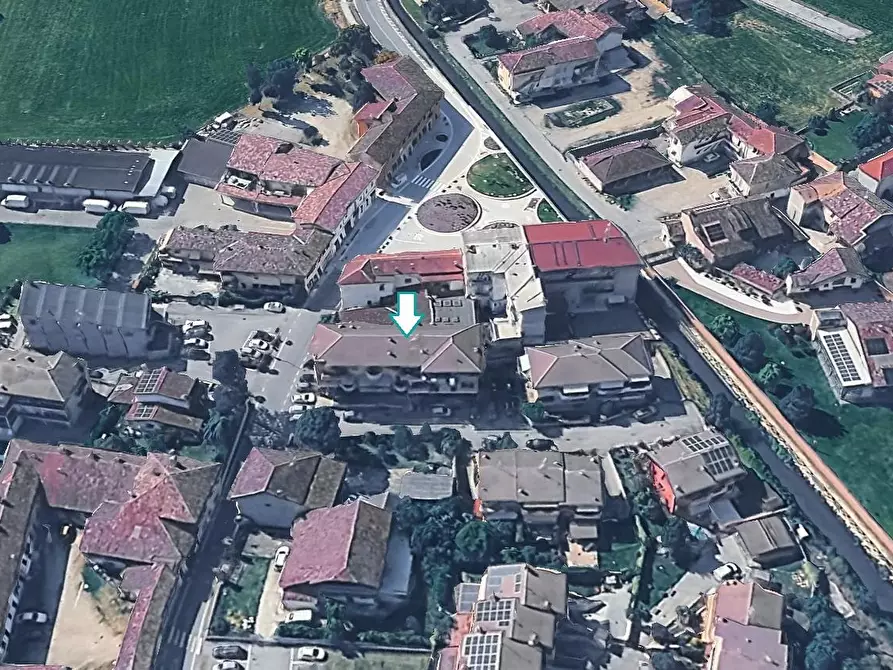 Immagine 3 di Garage in vendita  a Corte Palasio