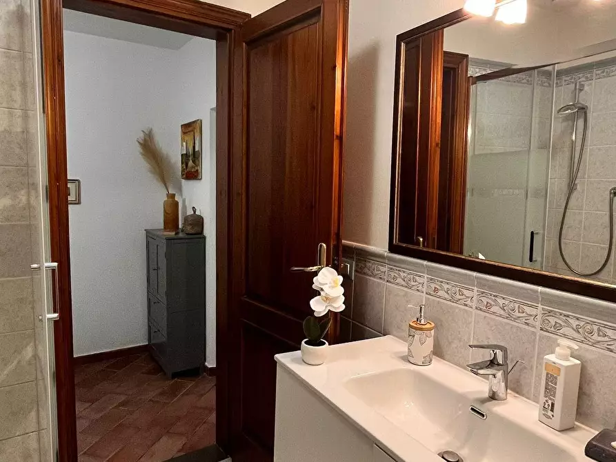 Immagine 9 di Appartamento in vendita  a Cerreto Guidi