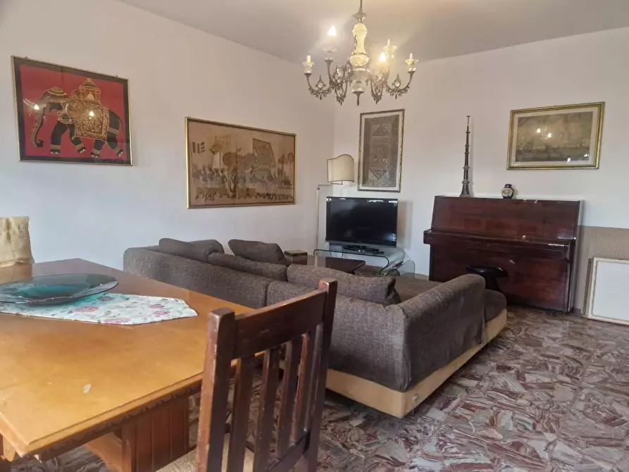 Immagine 5 di Casa bifamiliare in vendita  a Pisa