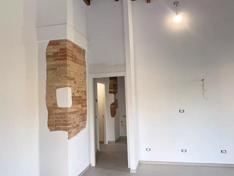 Immagine 10 di Appartamento in vendita  a Livorno