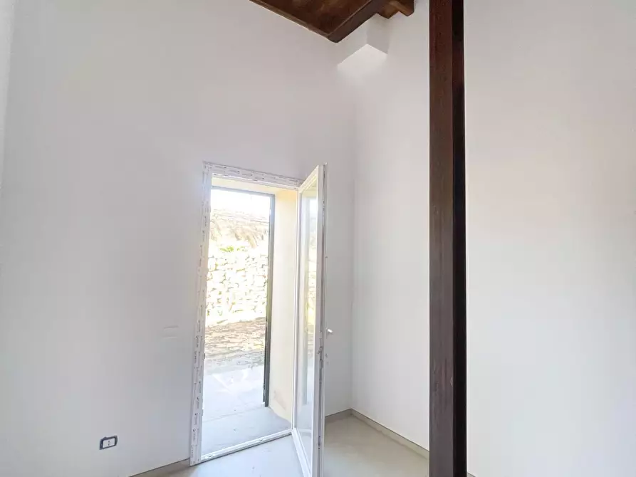 Immagine 4 di Appartamento in vendita  a Livorno