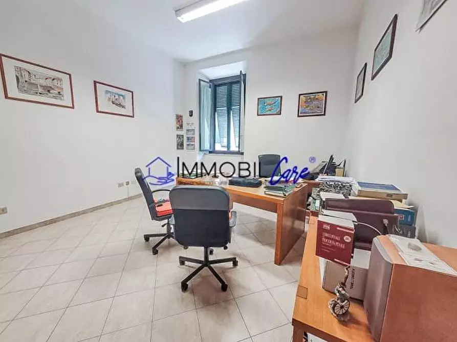 Immagine 3 di Ufficio in affitto  a Livorno