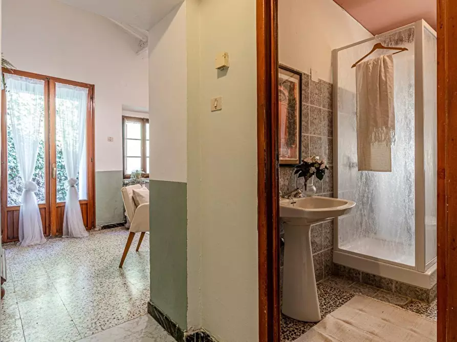 Immagine 27 di Appartamento in vendita  a Pomarance