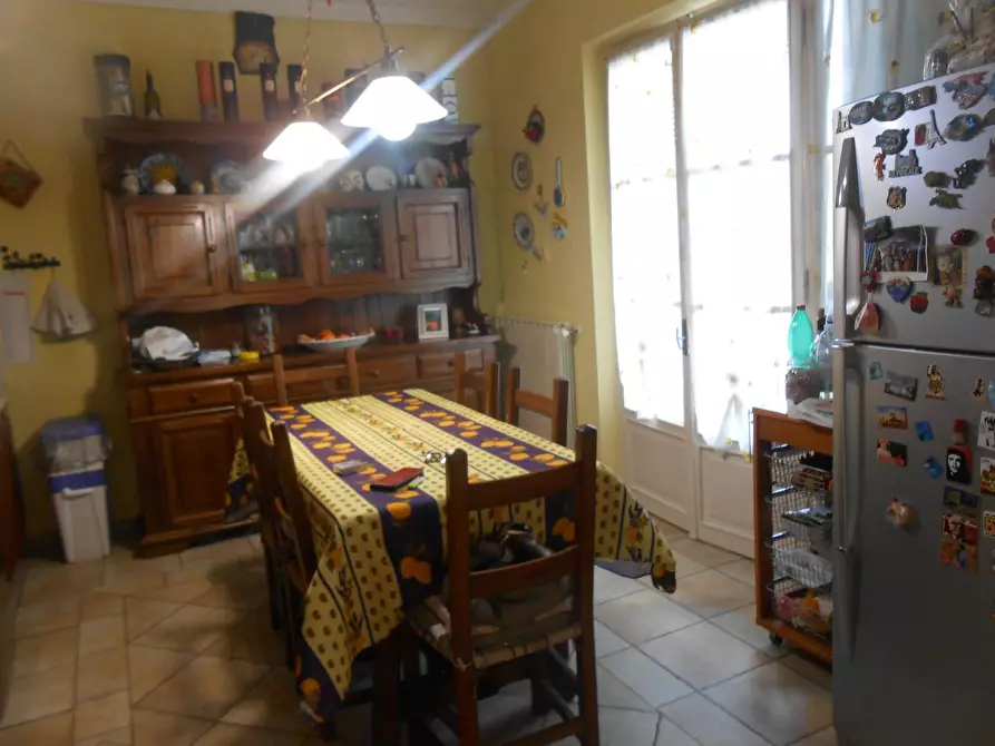 Immagine 2 di Appartamento in vendita  a Santa Maria A Monte