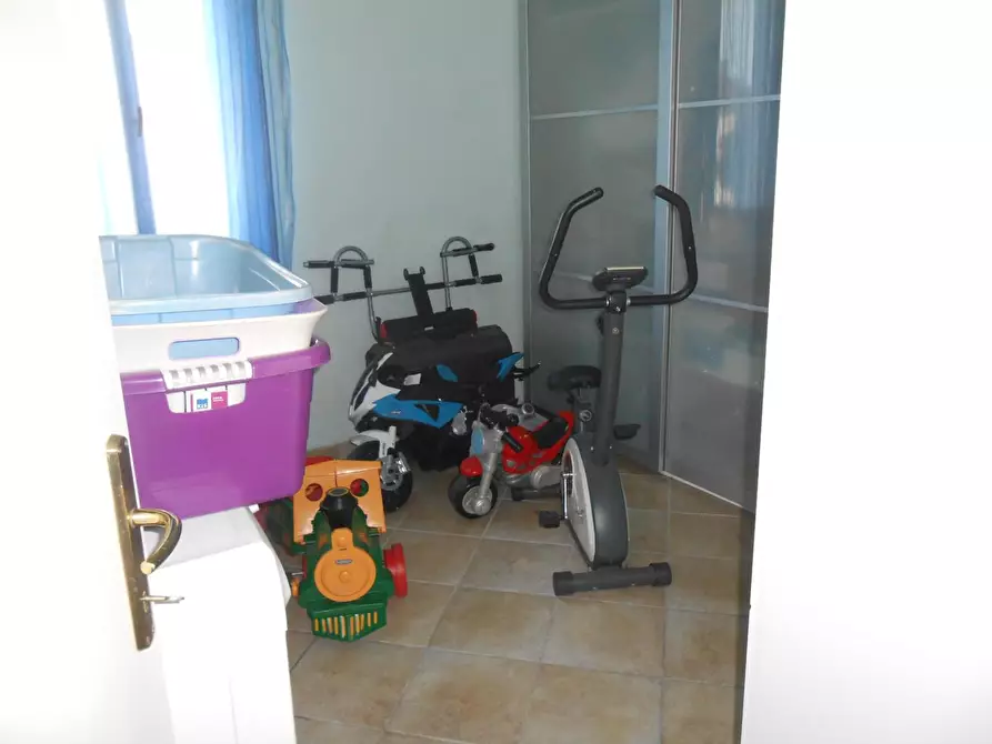 Immagine 9 di Appartamento in vendita  a Santa Maria A Monte