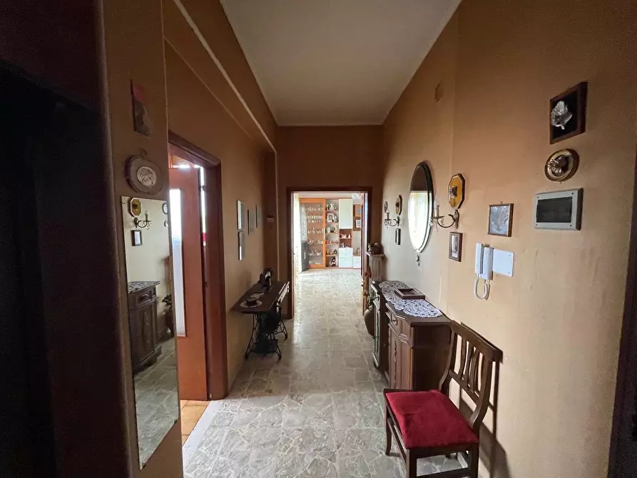 Immagine 19 di Appartamento in vendita  a Monteriggioni