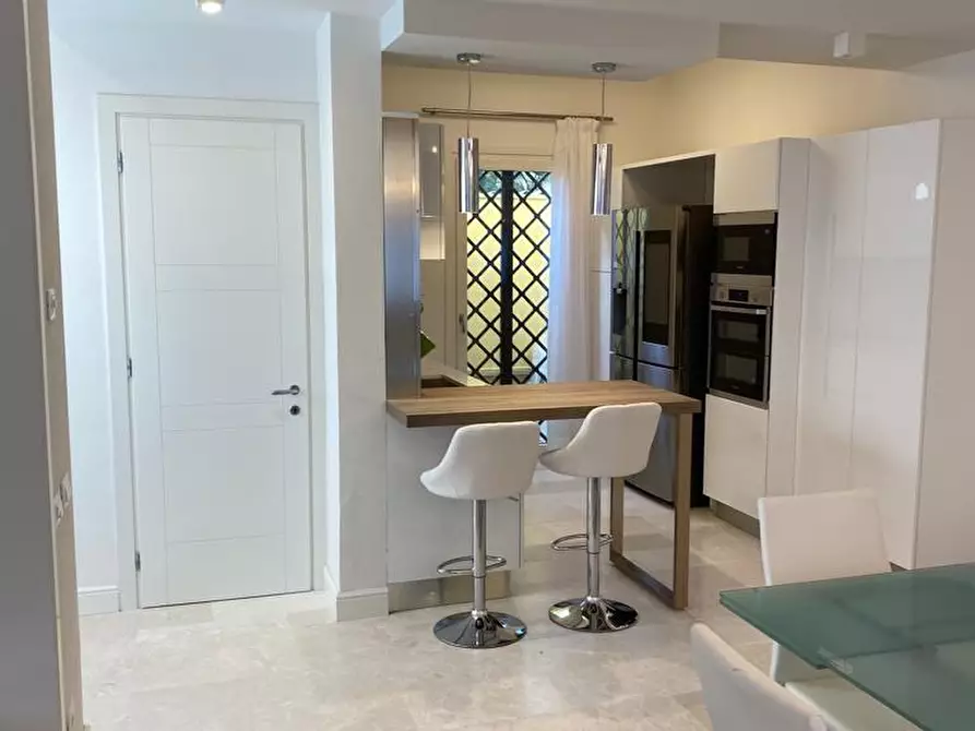 Immagine 4 di Villa in affitto  a Forte Dei Marmi