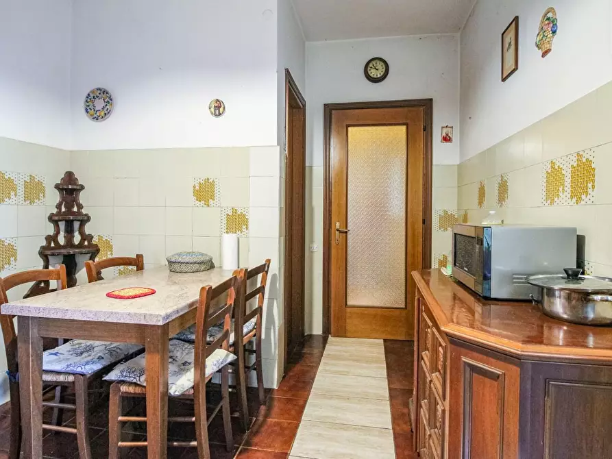 Immagine 9 di Appartamento in vendita  a Pisa