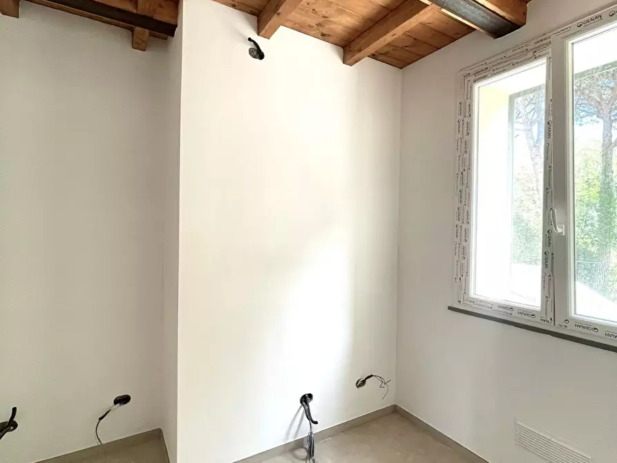 Immagine 4 di Appartamento in vendita  a Livorno