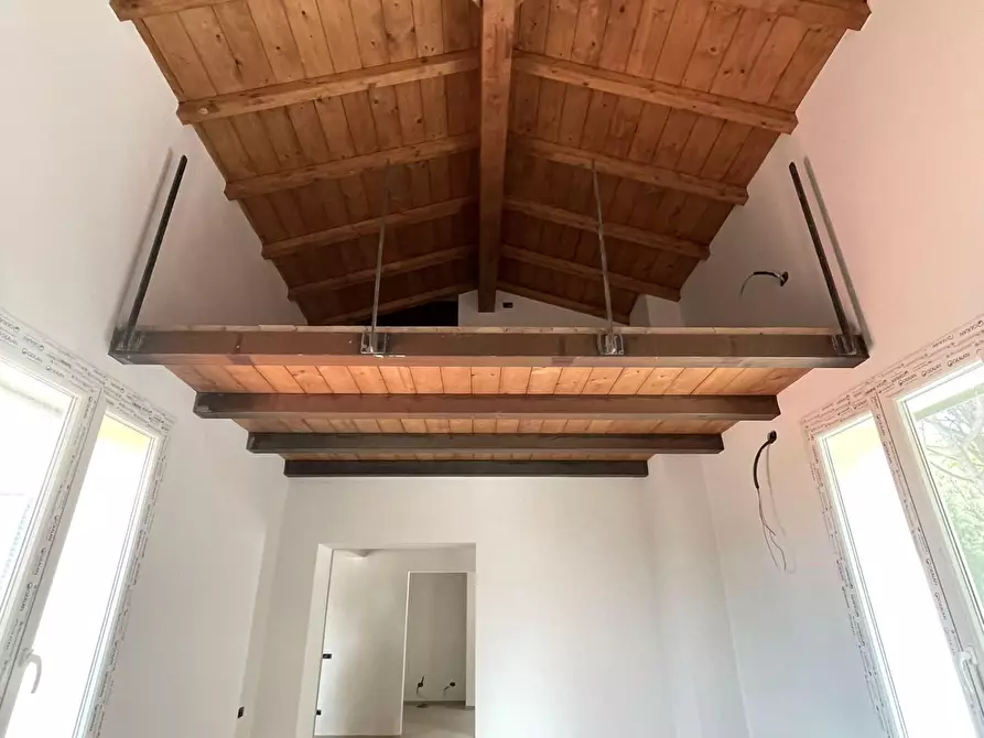 Immagine 8 di Appartamento in vendita  a Livorno