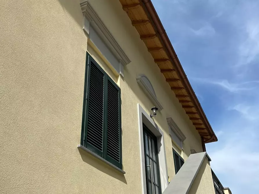 Immagine 15 di Appartamento in vendita  a Livorno