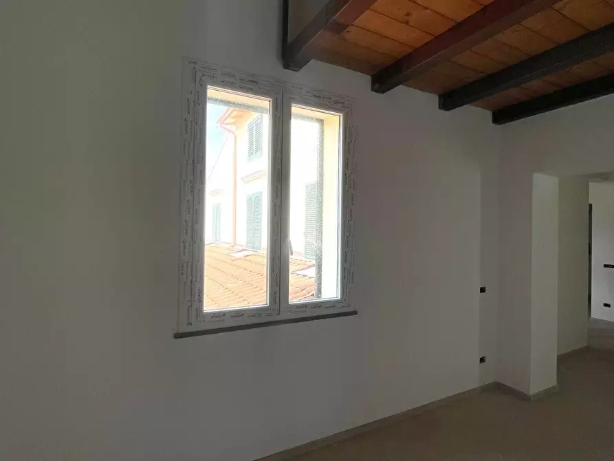 Immagine 6 di Appartamento in vendita  a Livorno