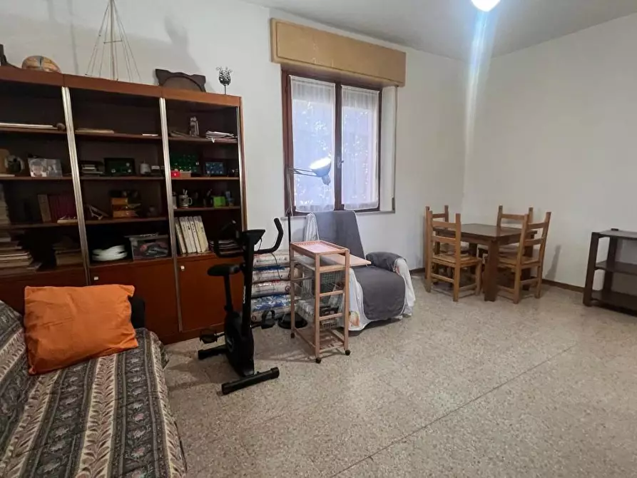 Immagine 7 di Appartamento in vendita  a Casole D'elsa