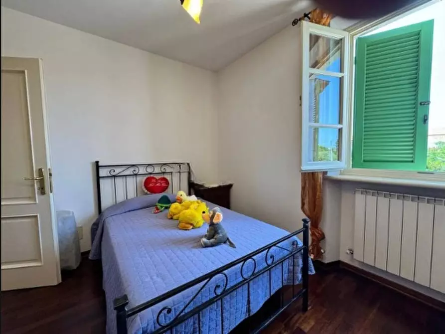 Immagine 8 di Casa bifamiliare in vendita  a Seravezza