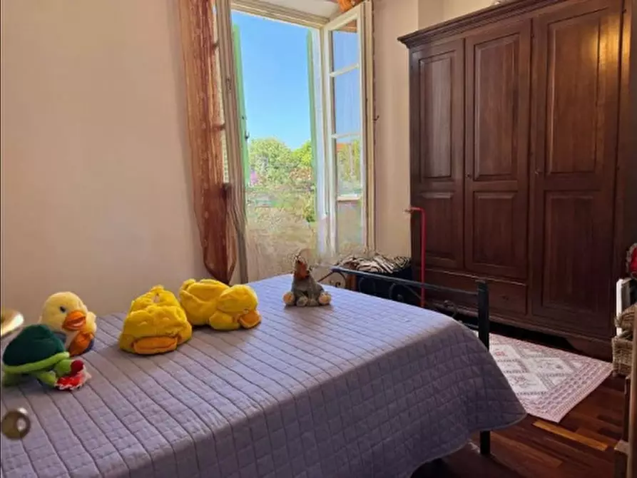Immagine 9 di Casa bifamiliare in vendita  a Seravezza