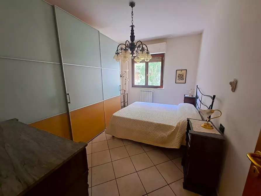 Immagine 5 di Appartamento in vendita  a Poggibonsi