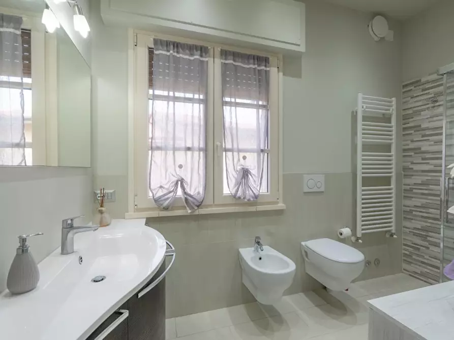 Immagine 22 di Villa in vendita  a Forte Dei Marmi