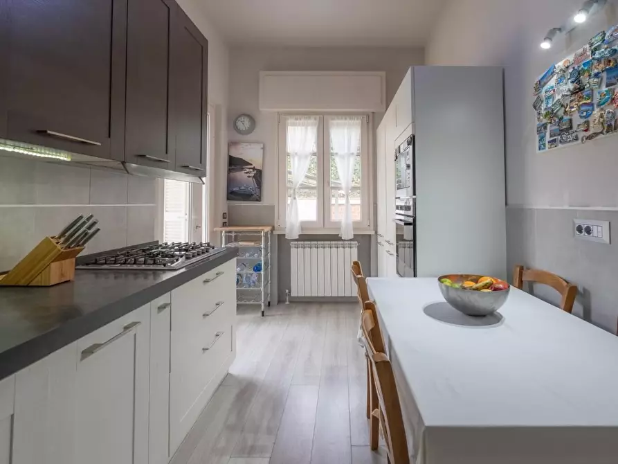 Immagine 32 di Villa in vendita  a Forte Dei Marmi