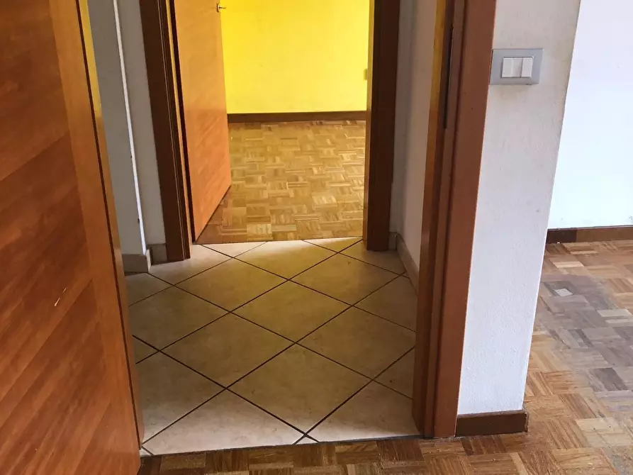 Immagine 2 di Appartamento in vendita  a Pontedera