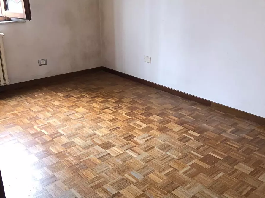 Immagine 6 di Appartamento in vendita  a Pontedera