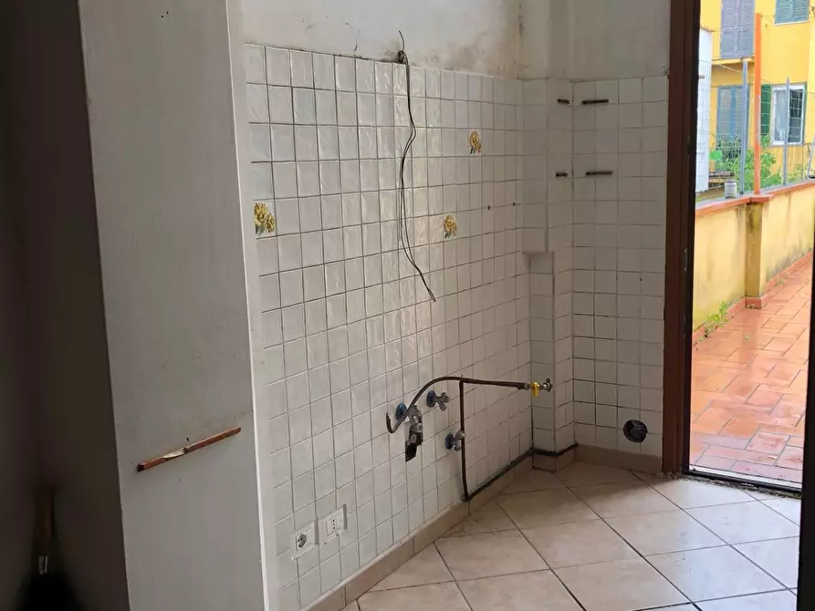 Immagine 8 di Appartamento in vendita  a Pontedera