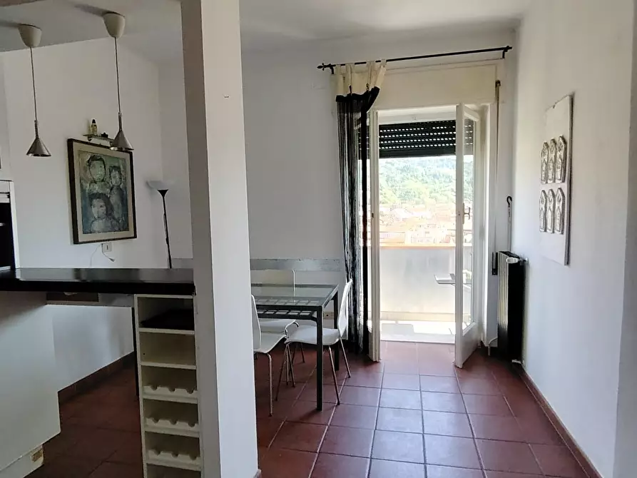 Immagine 8 di Appartamento in vendita  a Carrara